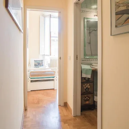 Italian Experience-duomo Lägenhet *